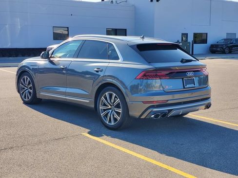 Used 2023 Audi SQ8 Prestige w/ Prestige Package AWD/4WD image 3