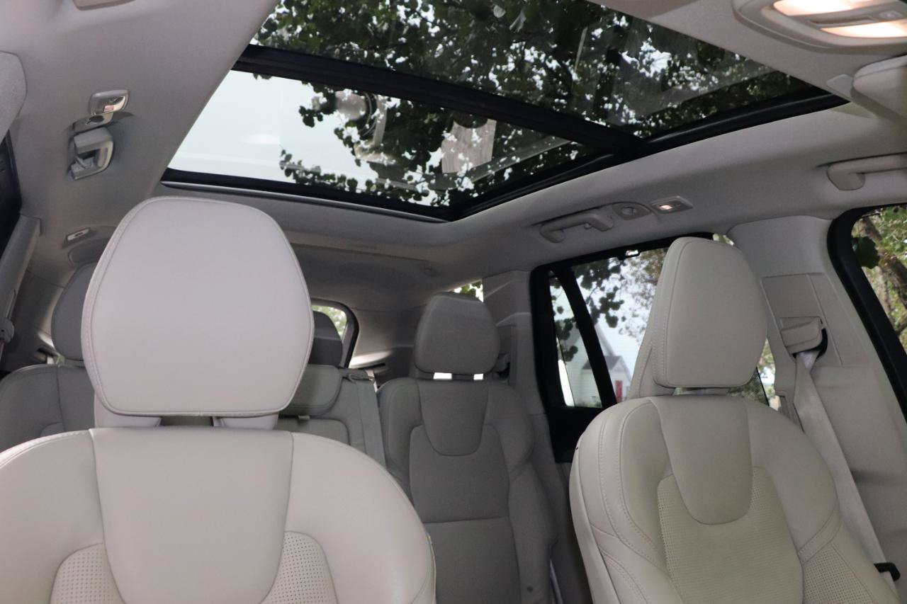 Used 2024 Volvo XC90 T8 Ultimate w/ Protection Package Premier AWD/4WD image 45