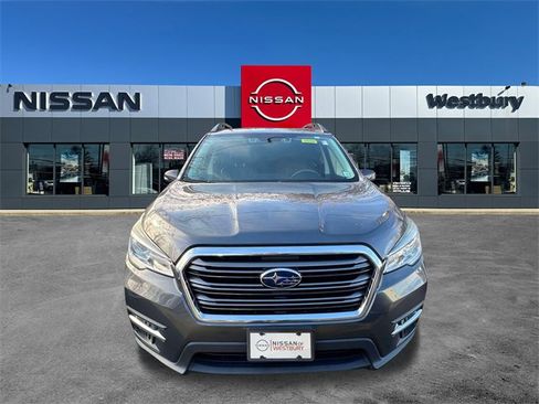 Used 2020 Subaru Ascent Limited image 2