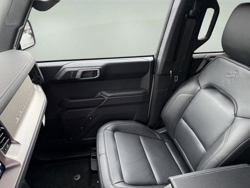 New 2026 Ford Bronco Outer Banks AWD/4WD image 16