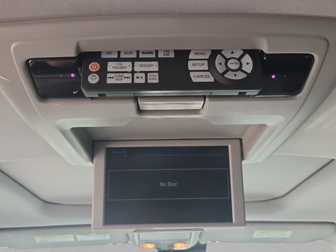 Used 2016 Honda Pilot Touring image 15