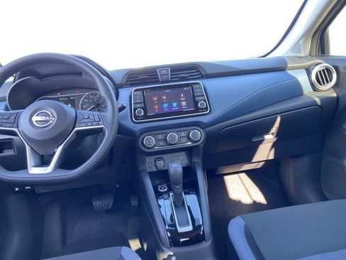 Used 2025 Nissan Versa SV w/ Trunk Package FWD image 15