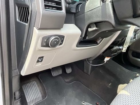 Used 2020 Ford F150 XLT RWD image 28