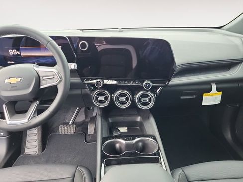 New 2026 Chevrolet Blazer EV LT image 15