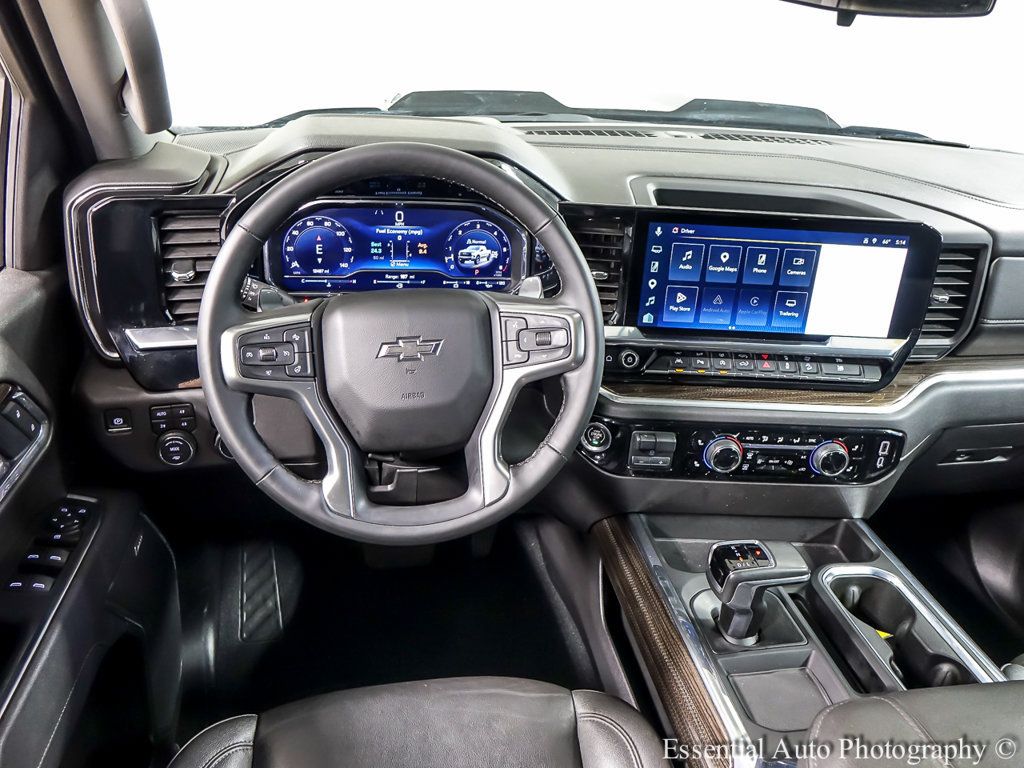 Used 2025 Chevrolet Silverado 1500 LT Trail Boss w/ LT Trail Boss Premium Package AWD/4WD image 14