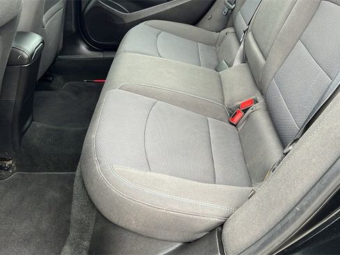 Used 2018 Chevrolet Cruze LT image 32