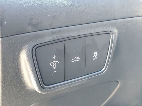 Used 2024 Hyundai Santa Cruz SE image 19