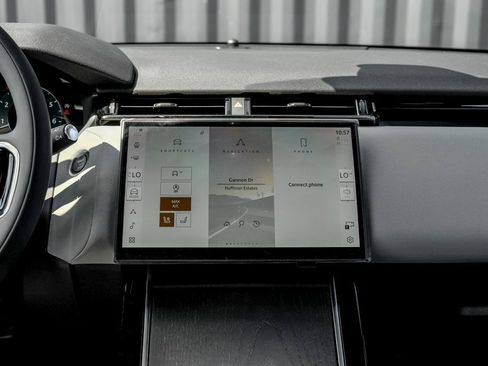 New 2026 Land Rover Range Rover Velar S image 18