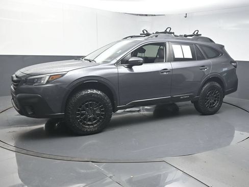 Used 2021 Subaru Outback Premium AWD/4WD image 4
