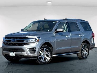 Used 2023 Ford Expedition Limited