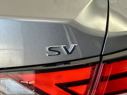 Used 2024 Nissan Sentra SV FWD image 24