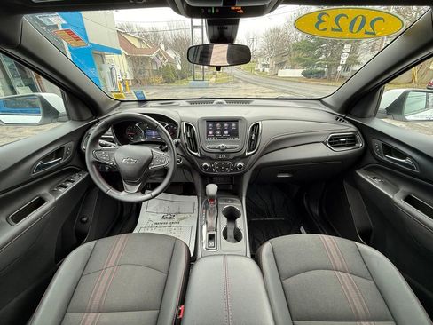 Used 2023 Chevrolet Equinox RS image 10