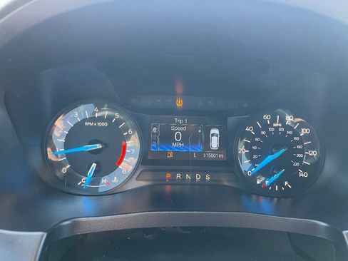 Used 2016 Ford Explorer XLT AWD/4WD image 20