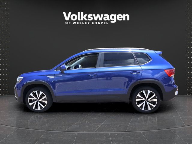 Certified 2023 Volkswagen Taos SE FWD image 5