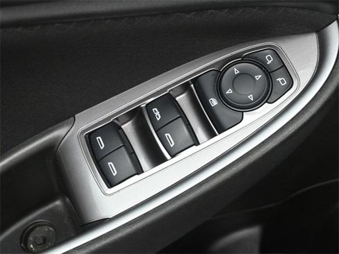 Used 2023 Chevrolet Malibu LT image 21