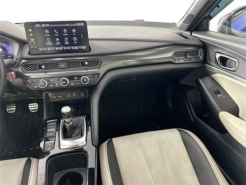 Used 2023 Acura Integra A-Spec image 27