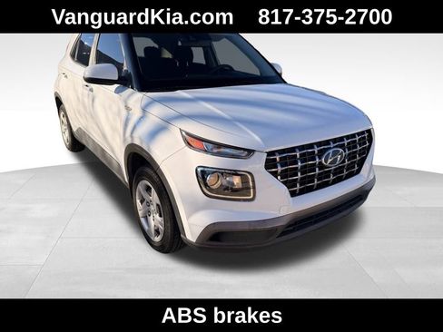 Used 2020 Hyundai Venue SE image 5