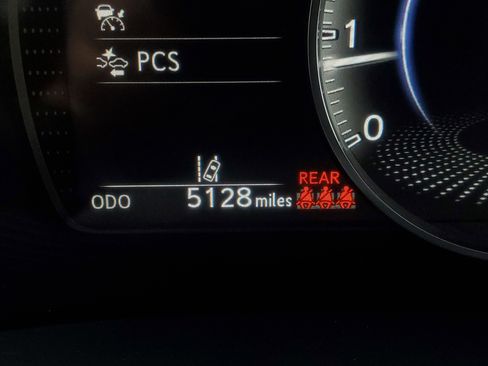 Used 2025 Lexus ES 350 w/ Premium Package image 25