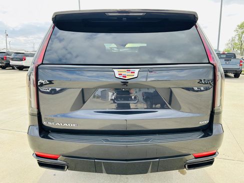 Used 2022 Cadillac Escalade Sport w/ Touring Package image 48