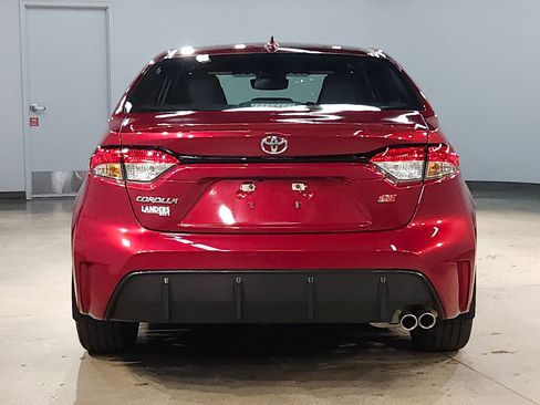 Used 2023 Toyota Corolla SE image 6