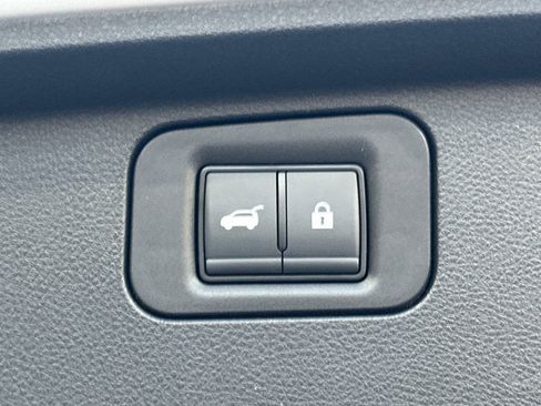 New 2026 Nissan Armada SL image 19