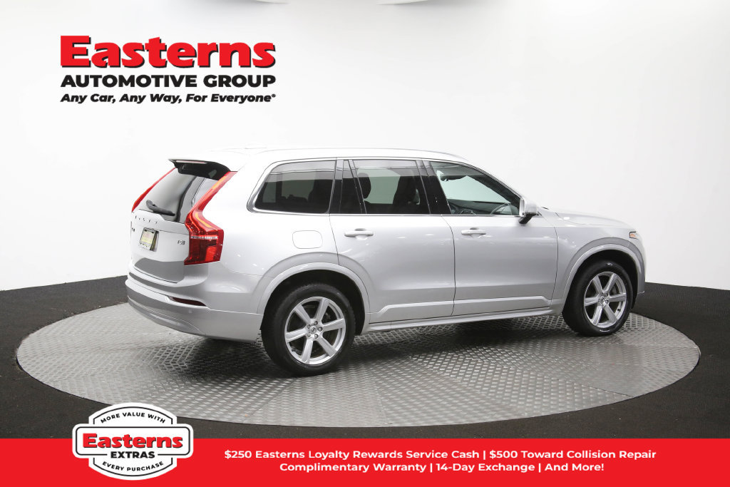 Used 2022 Volvo XC90 T5 Momentum AWD/4WD image 45