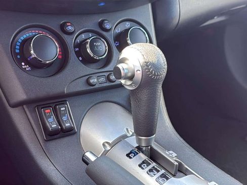 Used 2012 Mitsubishi Eclipse SE image 22