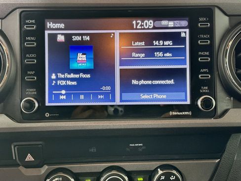 Used 2020 Toyota Tacoma TRD Sport RWD image 24
