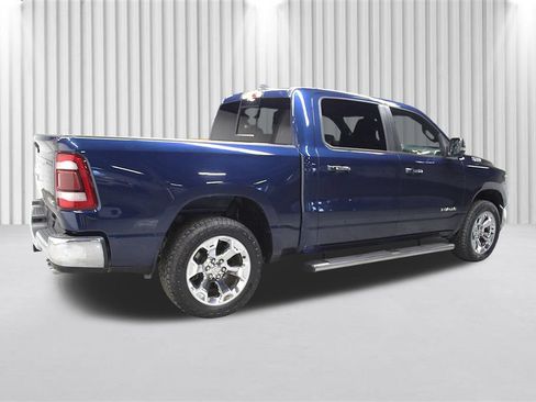 Certified 2019 RAM 1500 Big Horn AWD/4WD image 3