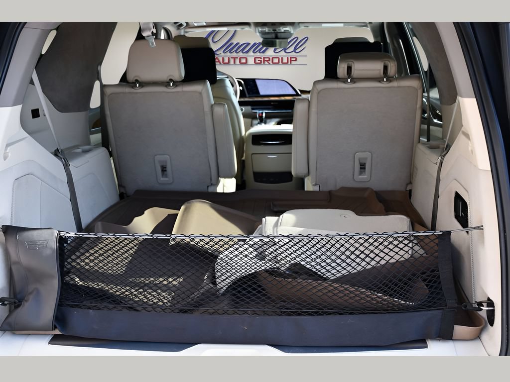 Used 2021 Cadillac Escalade Sport Platinum AWD/4WD image 24