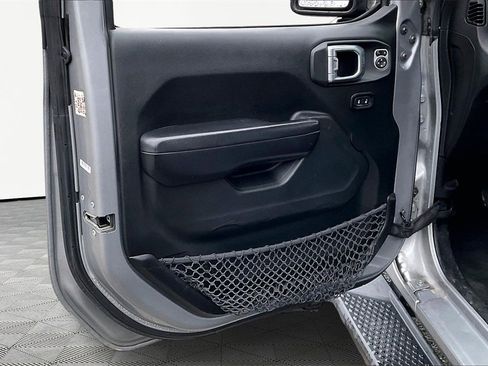 Used 2019 Jeep Wrangler Unlimited Sport S image 20