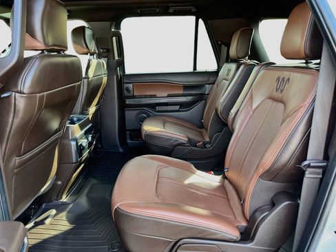 Used 2024 Ford Expedition Max King Ranch RWD image 25