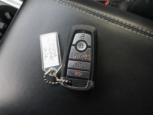 Used 2023 Ford Explorer Limited w/ Equipment Group 301A image 35