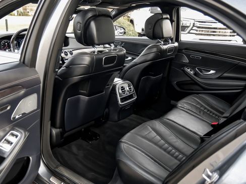 Used 2019 Mercedes-Benz S 560 4MATIC Sedan image 54