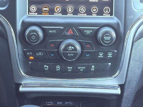 Used 2018 Jeep Grand Cherokee Altitude image 25