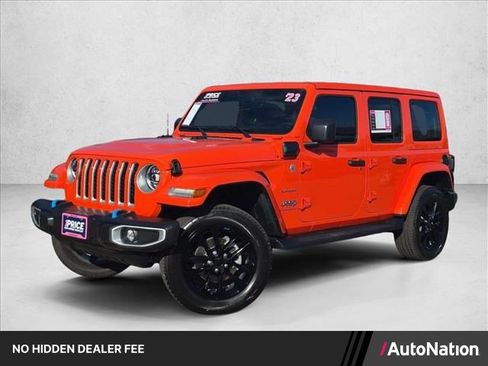 Used 2023 Jeep Wrangler Unlimited Sahara w/ Cold Weather Group AWD/4WD image 1