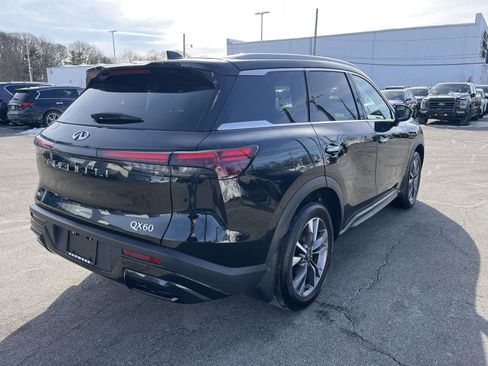 Used 2025 INFINITI QX60 Luxe image 3