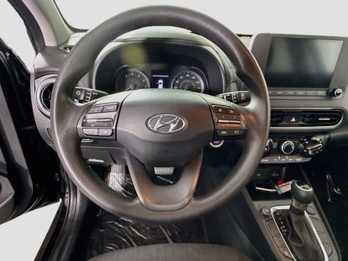 Used 2022 Hyundai Kona SEL FWD image 8