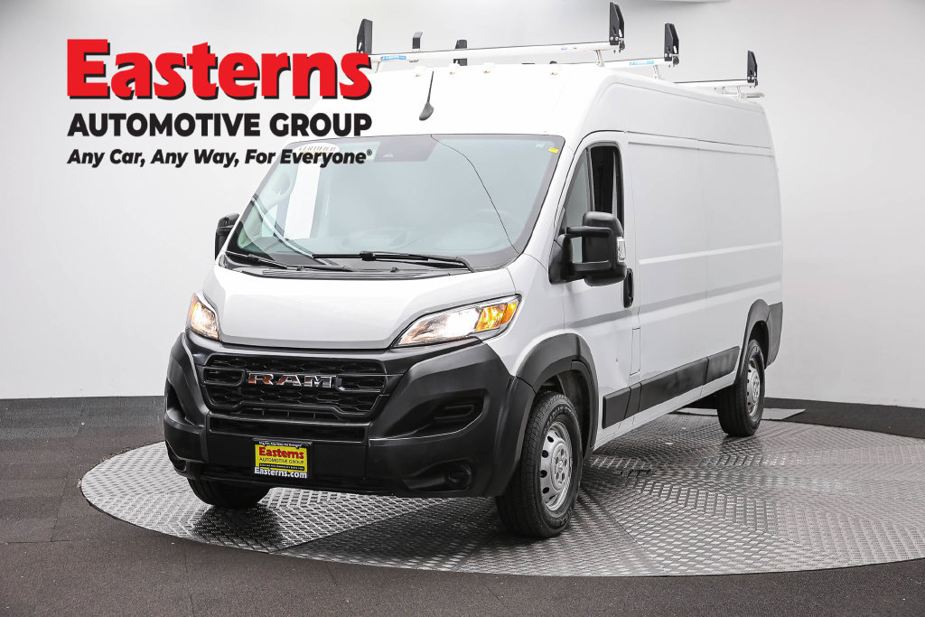 Used 2023 RAM ProMaster 2500 FWD image 1