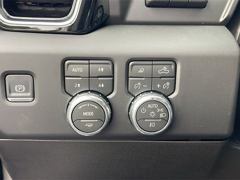 New 2026 GMC Sierra 1500 Denali w/ Denali Reserve Package image 26