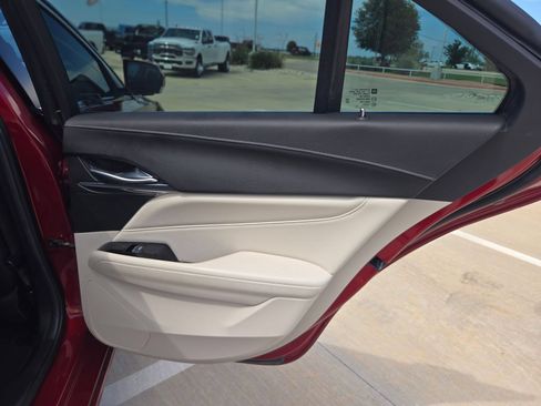 Used 2022 Cadillac CT4 Premium Luxury RWD image 23