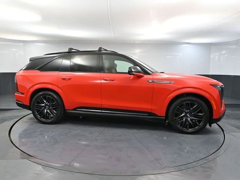 Used 2026 Cadillac Escalade IQ Sport 2 w/ LPO, ONYX Package image 4