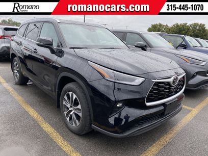 Used 2021 Toyota Highlander XLE