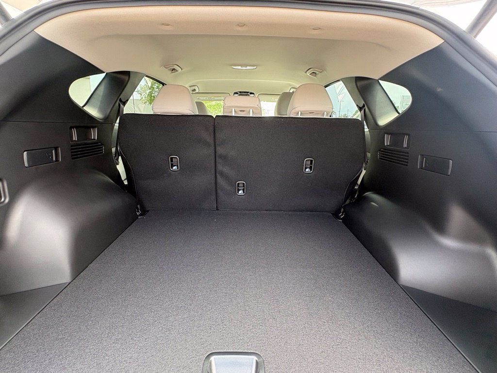 New 2026 Hyundai Tucson SEL FWD image 9