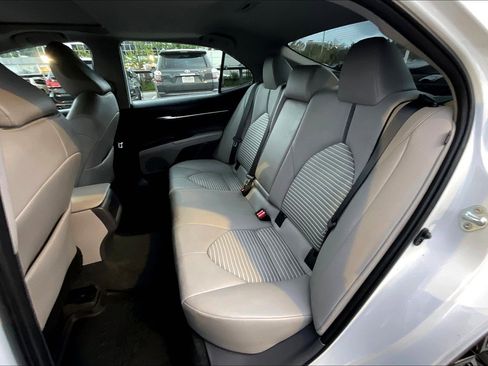 Used 2023 Toyota Camry SE w/ Cold Weather Package image 25