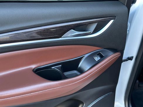 Used 2019 Buick Enclave Avenir w/ Avenir Technology Package image 15