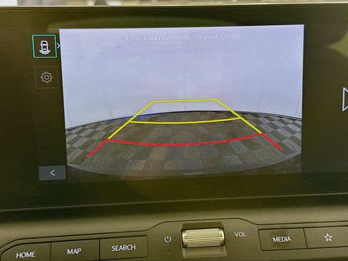 Used 2025 Kia K4 LXS image 22