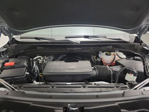 Used 2025 GMC Yukon XL AT4 w/ AT4 Premium Plus Package image 33