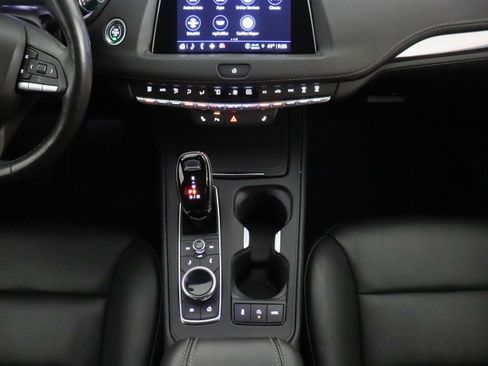 Used 2023 Cadillac XT4 Luxury w/ Cold Weather Package AWD/4WD image 24