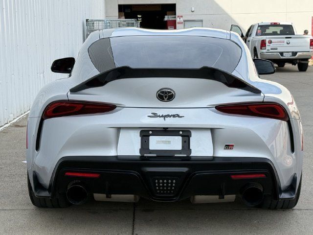 Used 2022 Toyota Supra Premium RWD image 5